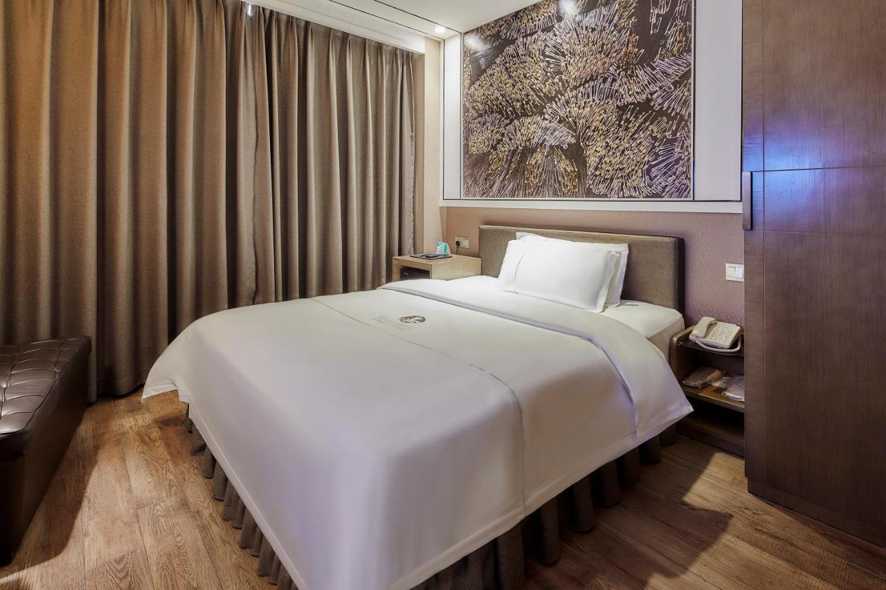 Insail Hotels Canton Extérieur photo