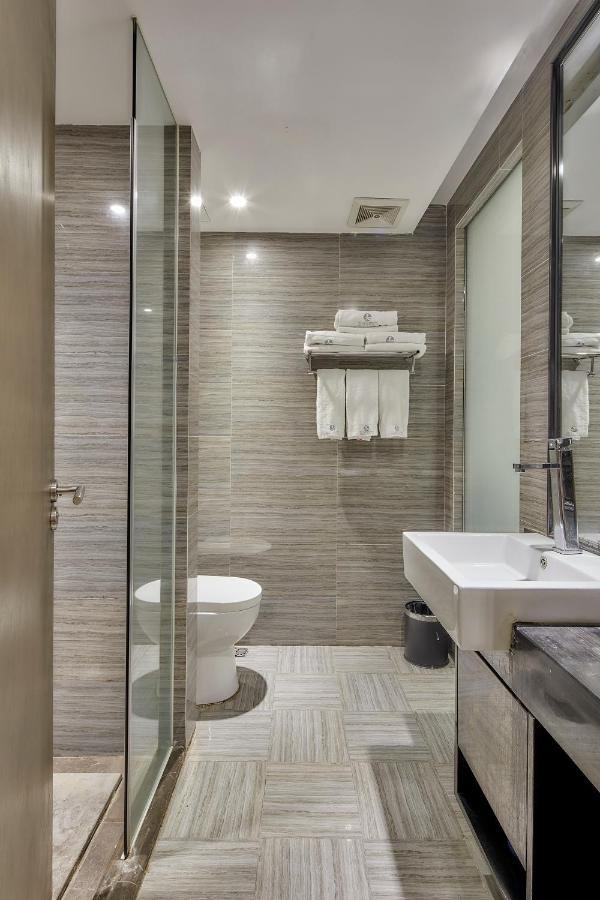Insail Hotels Canton Extérieur photo